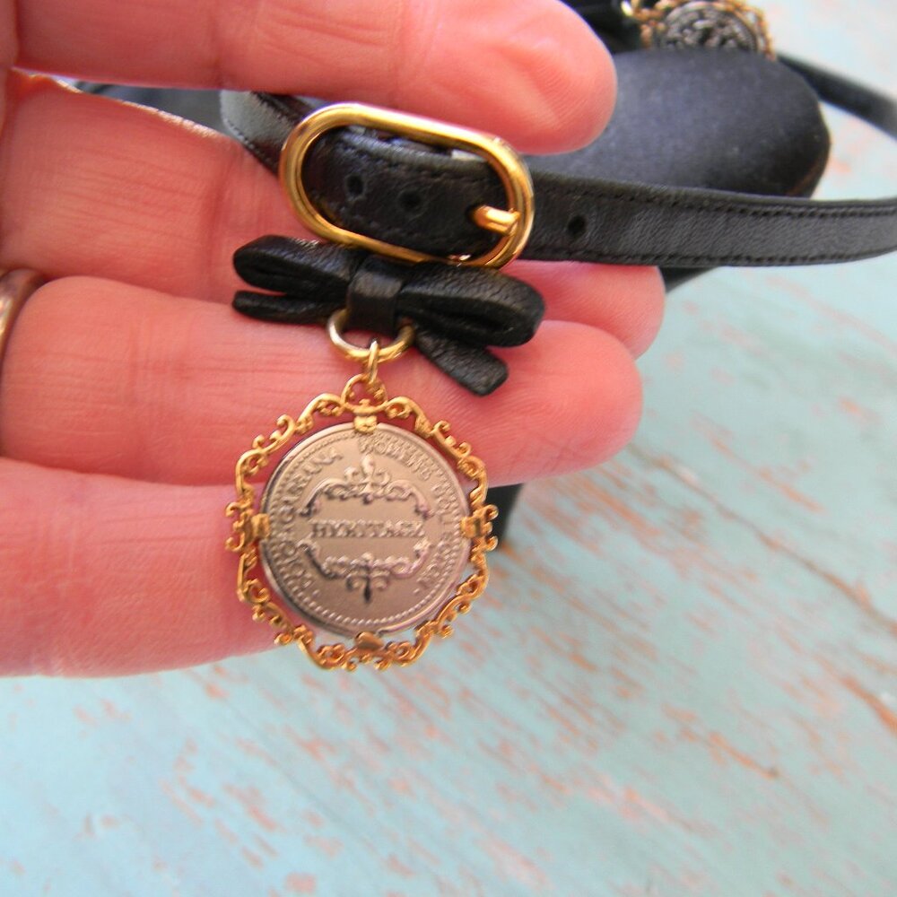 Dolce & Gabbana Black Strappy Leather High Heel Sandals with Gold Accent - Picture 2 of 9